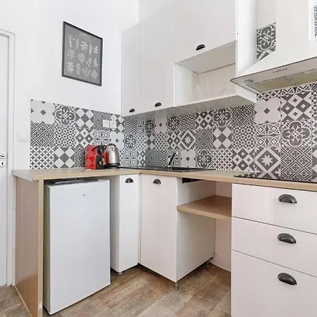 Faubourg Du Temple Apartement 4p