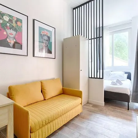 Daire Faubourg Du Temple Apartement 4p Paris